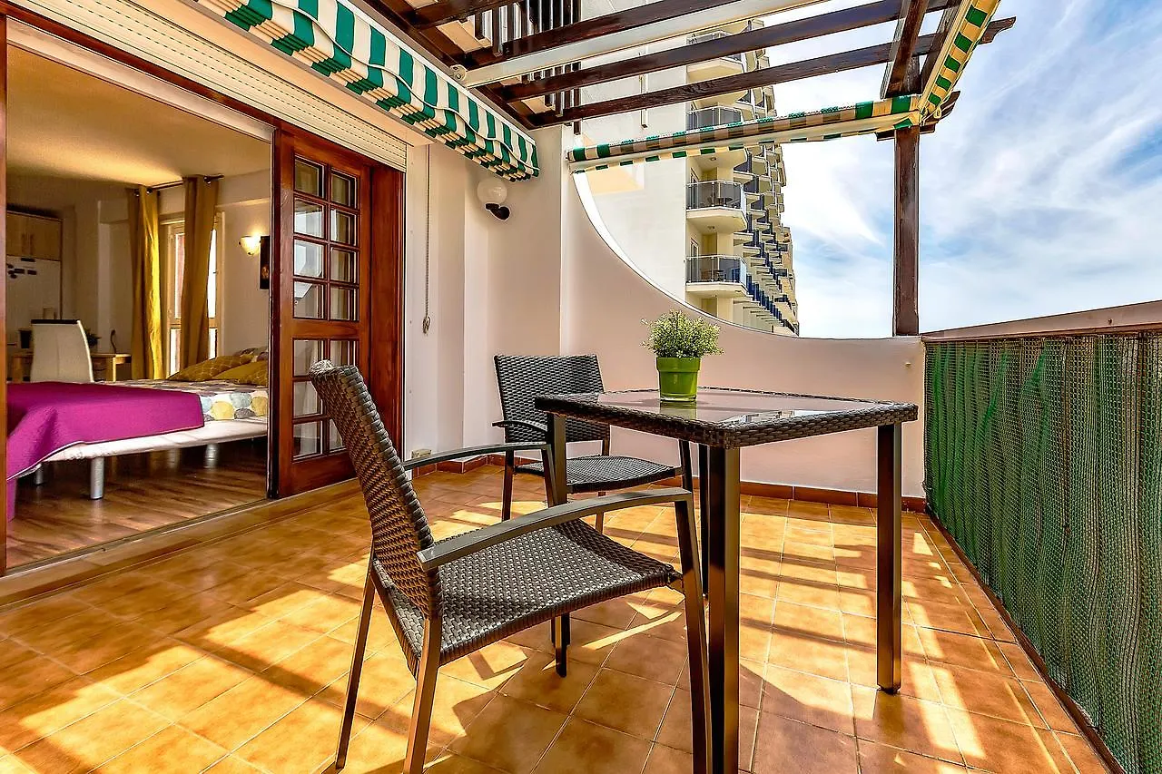 Parque Royal 1 Studios & Apartments 阿德耶 0*,