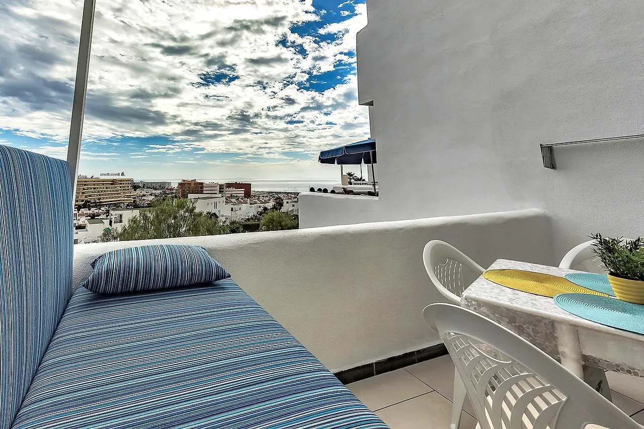 Parque Royal 1 Studios & Apartments 阿德耶