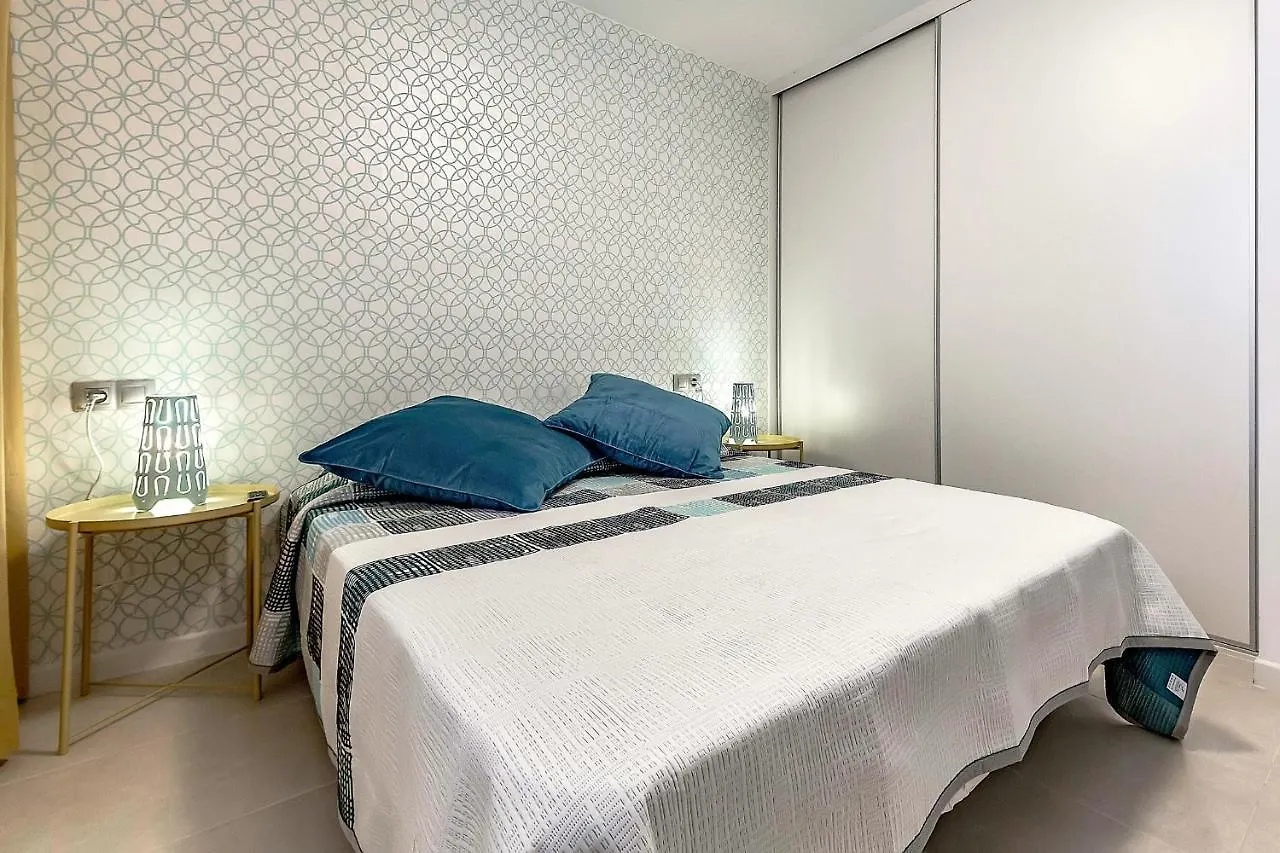 Parque Royal 1 Studios & Apartments 阿德耶 0*,  西班牙